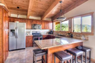 Chamberland Getaway Lake Views with Deck - 8