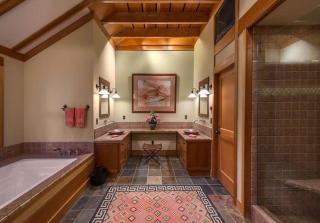 Luxury Northstar Palace with Hot Tub & Games - Truckee - 7