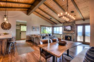 Waters Edge Jewel with Lake Views - HOA Access - Tahoma - 0