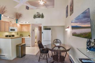 Regency Retreat - Studio for 2 - Tahoe Vista - 9
