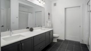 Landing Furnished Apartments - Lakeway - 1