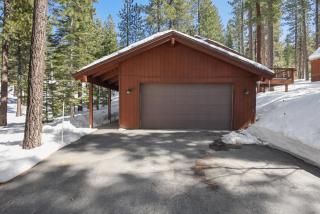 Northstar Treehouse Chic 4BR House Forest view - Truckee - 9