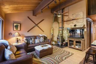 North Lake Tahoe Alpine Retreat 5 Min to Skiing - Alpine Meadows - 4
