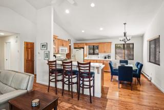 Tranquil Tumbleweed - Close to Skiing & More - 2