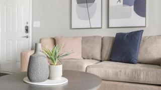 Landing at Residences at River Park West - Richmond - 9