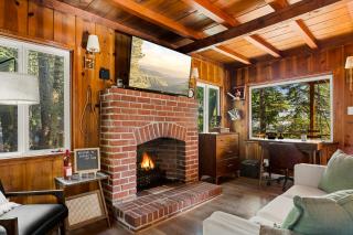 Cute Romantic Cabin With Hot Tub 5 Min from Lake - Crestline - 6