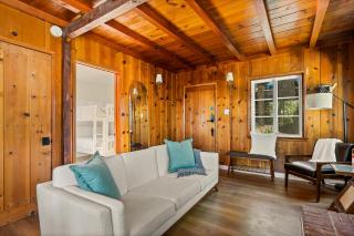 Cute Romantic Cabin With Hot Tub 5 Min from Lake - Crestline - 5