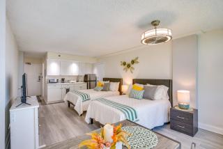 Partial Ocean Views Daytona Beach Studio! - 0