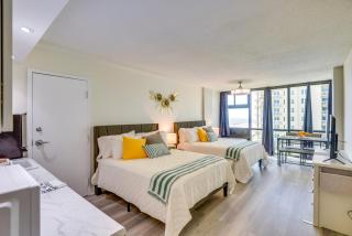 Partial Ocean Views Daytona Beach Studio! - 6