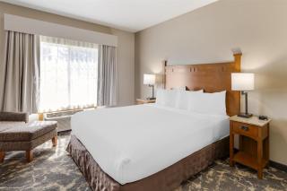 Best Western Plus Riverfront Hotel and Suites - 2