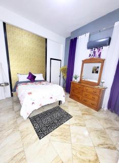 Kingston Manor Vacation Homes - 2