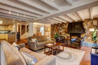 Paloma Place 30 plus Day Vacation Home - 7
