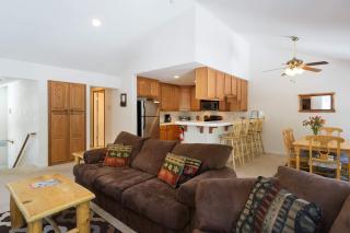 Moonlight Ridge - 30plus Day Vacation Home Rental - 2