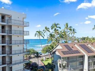 Kolu Honu - Stunning Beachfront Condo for 2 - 6