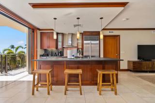 Hale Hoaloha Beachfront Condo in Ko Olina - 1