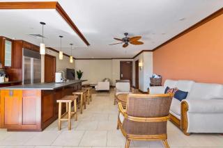 Hale Hoaloha Beachfront Condo in Ko Olina - 3