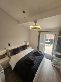 560 aigburth road - Liverpool - 7