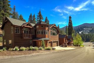 Heavenly Mountain Chalet - Skiing Pets Hot tub - 0