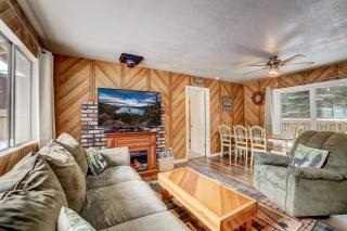 Whispering Pines Cabin - Family & Pet Friendly Abode - 5