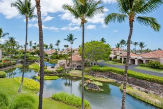 Tropical Penthouse with Resort Views - 3