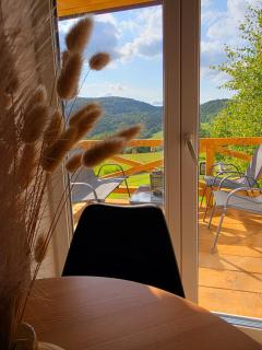 Chatka Niedźwiadka kominek, 4 sypialnie, balia, sauna, ogromny taras z widokiem na góry - 4