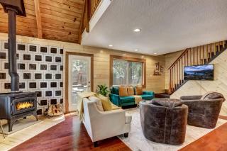 Rustic Haven - Hot tub & Pet friendly - 0