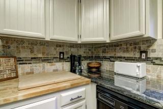 Bear Haus - Fur babies welcome - 1