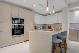 Casa Del Mar by Rove - Ocean Views with Pool Access - Riviera Beach - 8