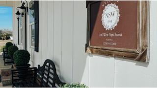 NSW Inn - Sylvester - 3