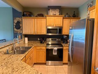 Lake View ~ Elevator Access ~ Free Activity Tickets Included! (CC354) - Branson - 9