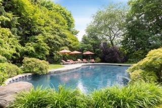 Summerset Villa by Rove - Family Home with Pool & Hot Tub - Bridgehampton - 0