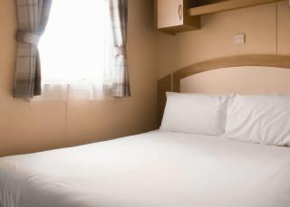 Eastern Beach Caravan Park - Caister-on-Sea - 3