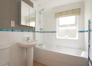 Parmontley Hall Lodges - Whitfield - 6