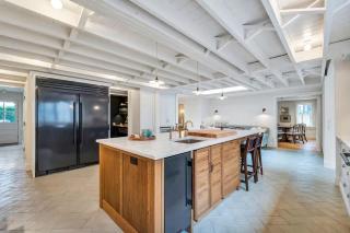 Wells Villa by Rove Travel - Family Home with Pool & Sauna - Amagansett - 5