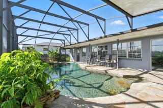 Waterfront Port Charlotte Home 1 Mi to Beach - Port Charlotte - 3