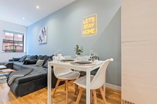Leeds Elegant Central Flat - Sleeps 8 - View City Centre - Central Station - 4