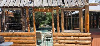 Room with 1 King bed and 1 Queen bed at the Cedaredge Lodge - 4