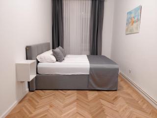 The Grand Central Apartment - Sarajevo - 5