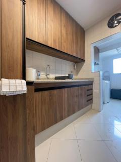 Maravilhoso e completo a aprox 80 mts do mar - Bertioga - 1