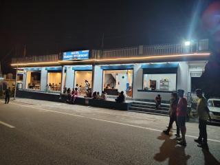 Hotel YAMUNA RIVERFRONT - 2