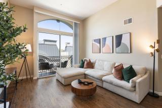 Zircon Zen - Quiet retreat 2BR Pool, Jacuzzi Marina - Los Angeles - 4
