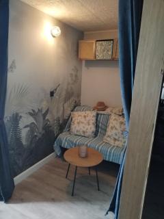 Cosy 4 personnes au bord de l'eau - 9