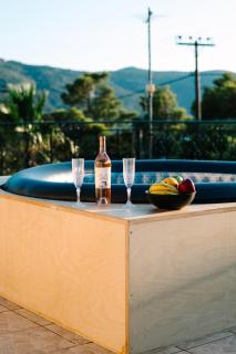 Villarose Suite HotTub SunsetView - 9