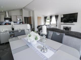 Manor Heights Lodge - 1
