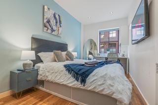 Spacious Central Leeds Flat - Sleeps 8 - City Centre - Central Station - 8