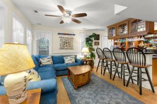 6085 - Woodstock - Nags Head - 5