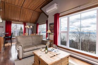 Condo 120H - Nature Retreat with River Views - Petite-Rivière-Saint-François - 3