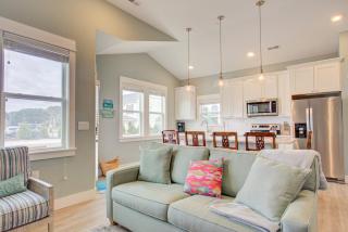 BQ12A - Beach Jewel - 5