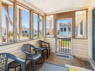 7149 - Geri's Place #7 - 4