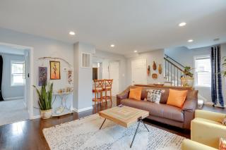 Charming Baltimore Getaway - 5 Miles to Downtown! - 0